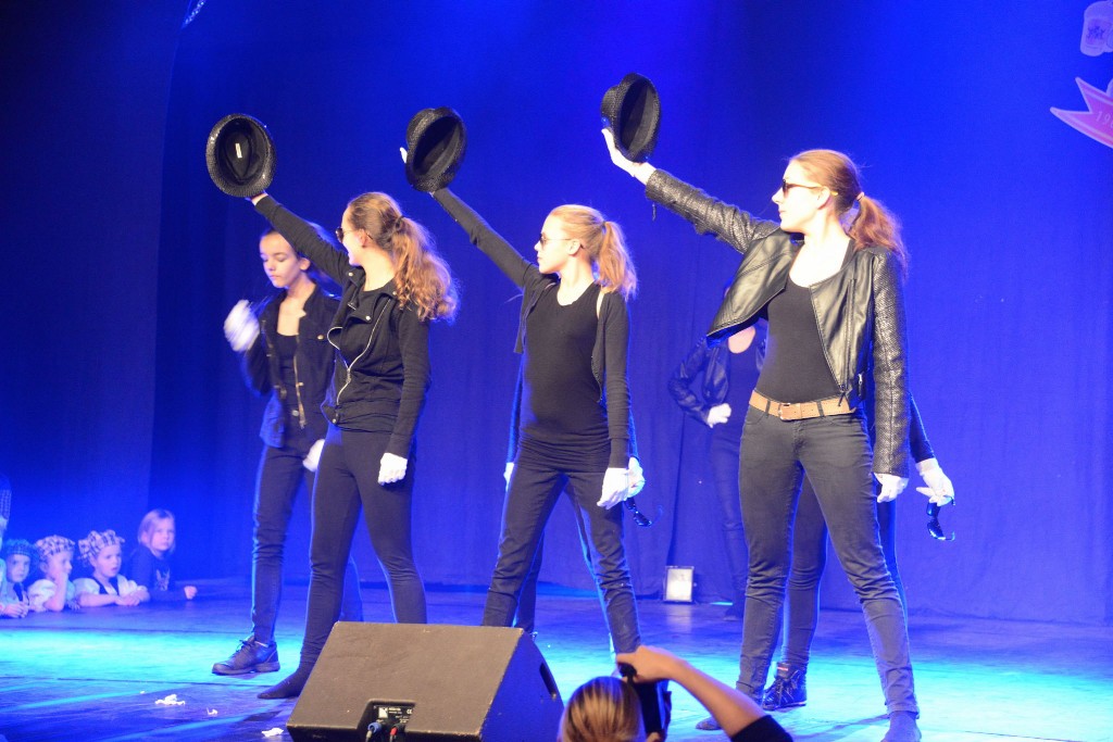 ../Images/Dansmarieke festival 2015 320.jpg